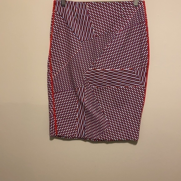 1 State | Red & blue geometric pencil skirt | Small - Picture 9 of 12